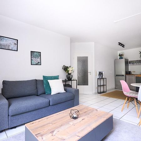 Gemuetliche 2Zi. Wohnung ゼーリゲンシュタット エクステリア 写真
