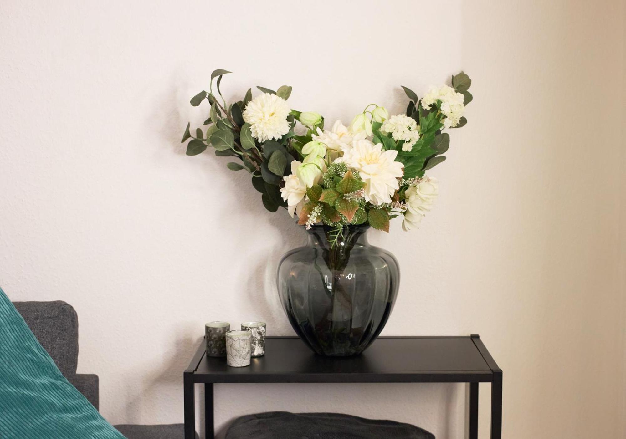 Gemuetliche 2Zi. Wohnung ゼーリゲンシュタット エクステリア 写真