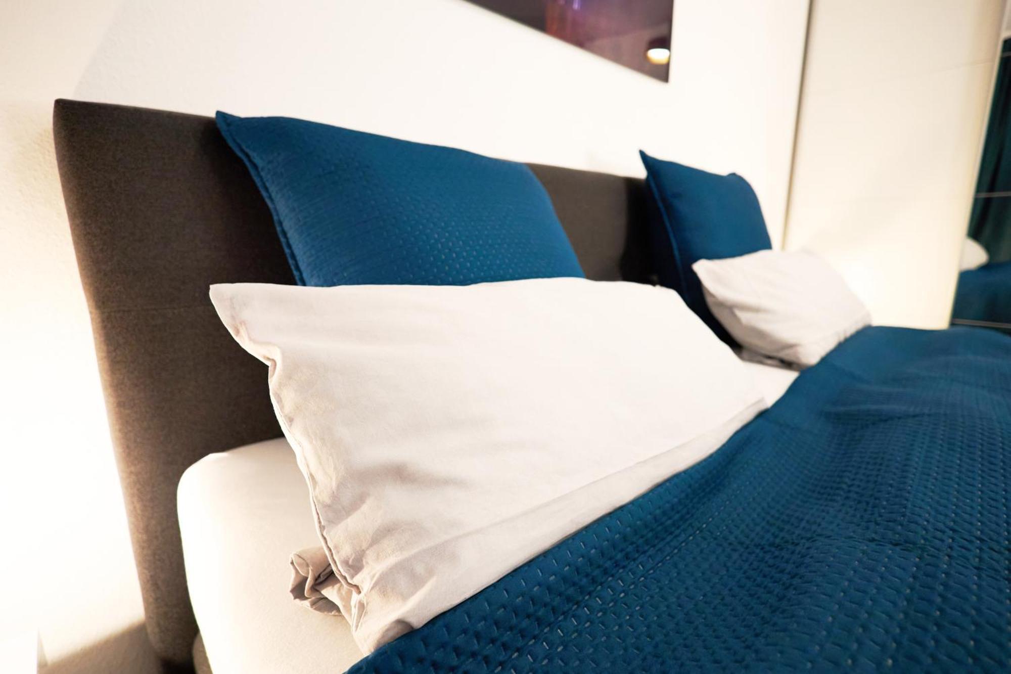 Gemuetliche 2Zi. Wohnung ゼーリゲンシュタット エクステリア 写真