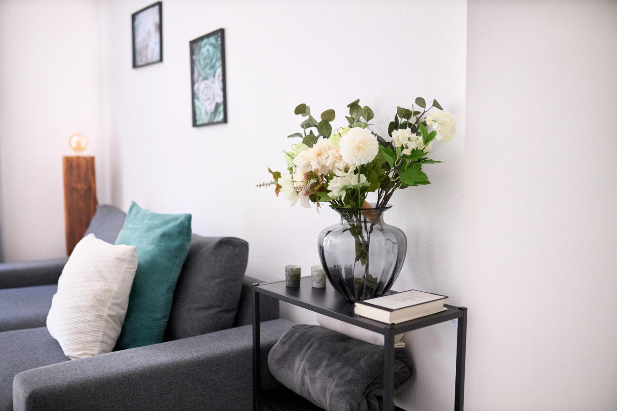 Gemuetliche 2Zi. Wohnung ゼーリゲンシュタット エクステリア 写真